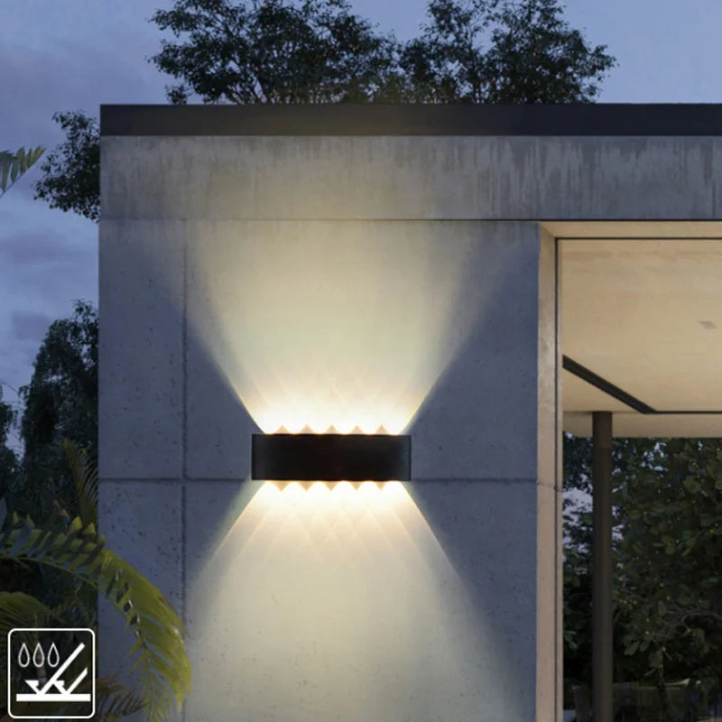 IP65 Waterproof Aluminum LED Wall Lamp. Available in 8W and 12W, suitable for outdoor garden use as well as interior lighting in bedrooms, living rooms, and on stairs.